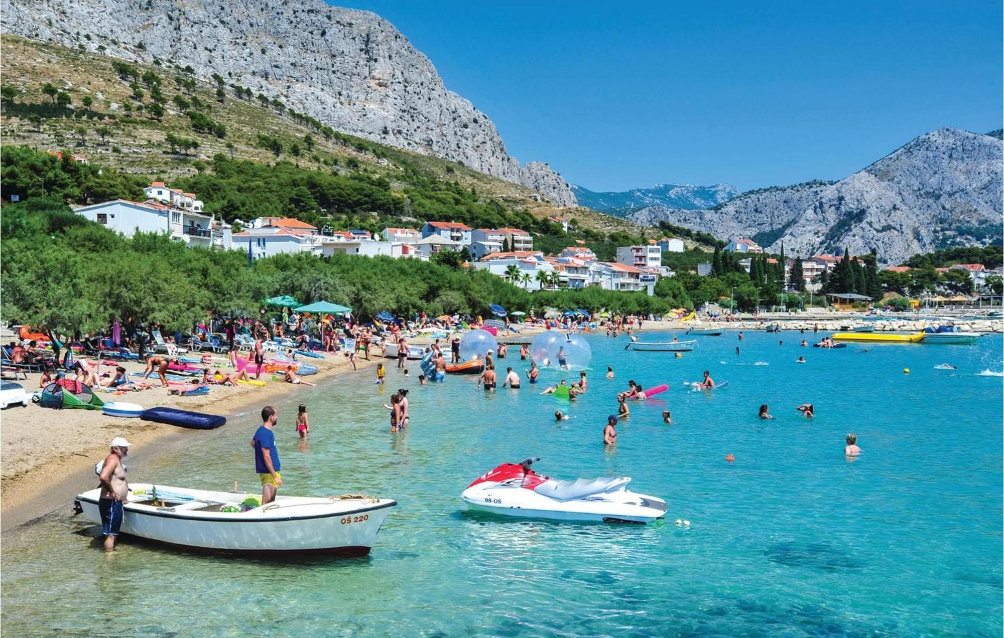 Lovely Apartment In Omis With Kitchen Dış mekan fotoğraf